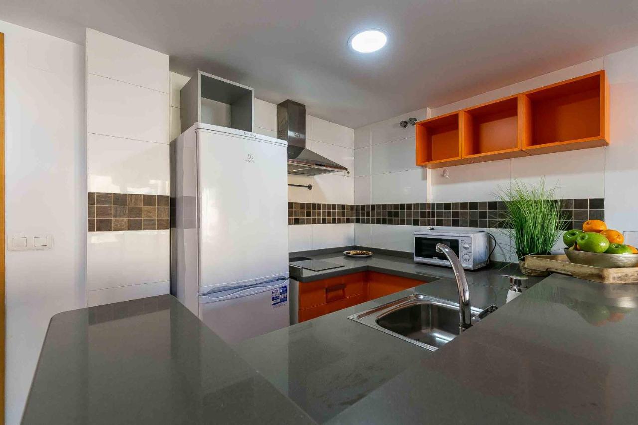 Carlos Haya Beautiful Apartment With Parking Málaga Buitenkant foto
